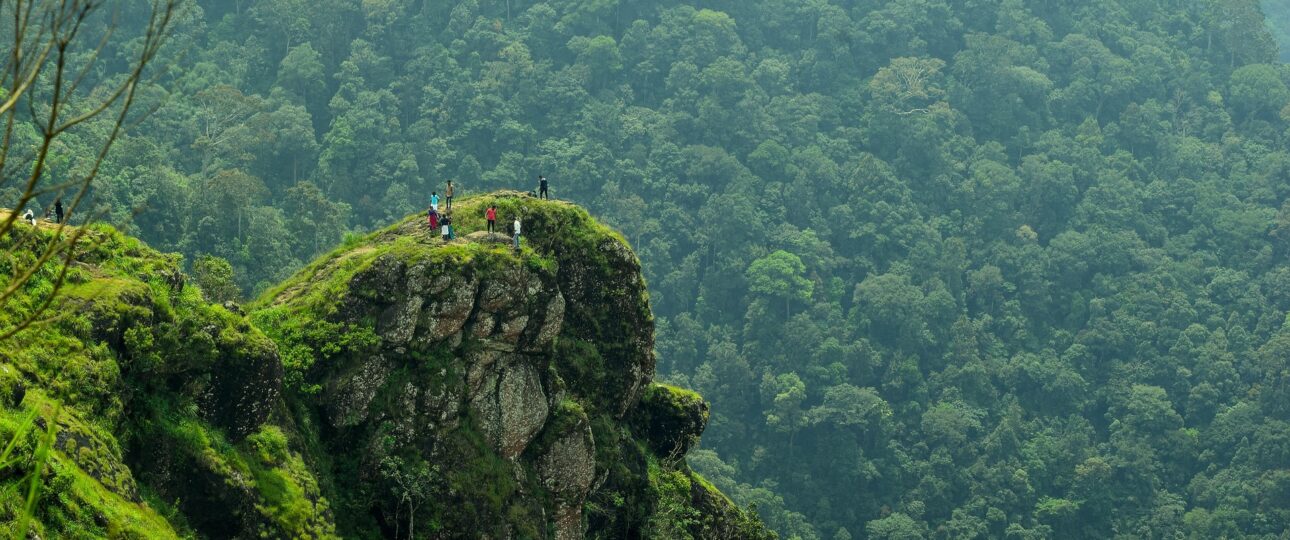 Best Time to Book Kerala Tour Packages from Mumbai