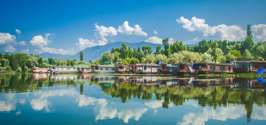 Kashmir Tour Packages From Mumbai