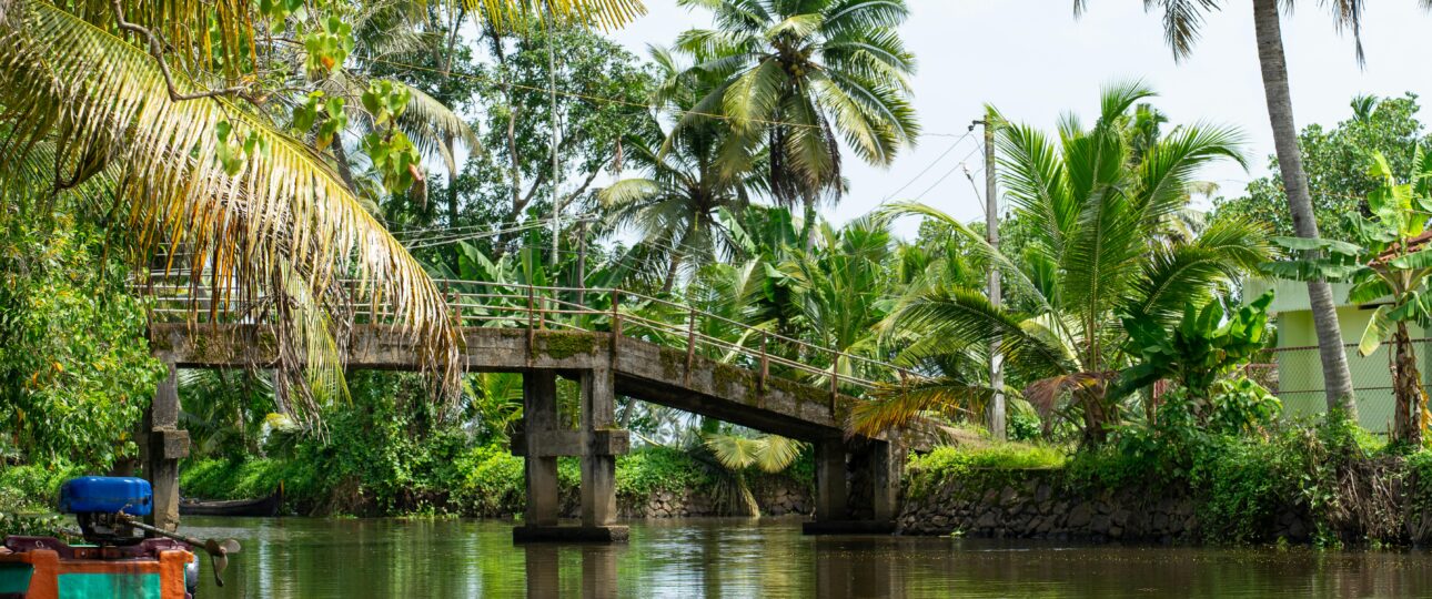 Kerala Travel & Tourism Guide